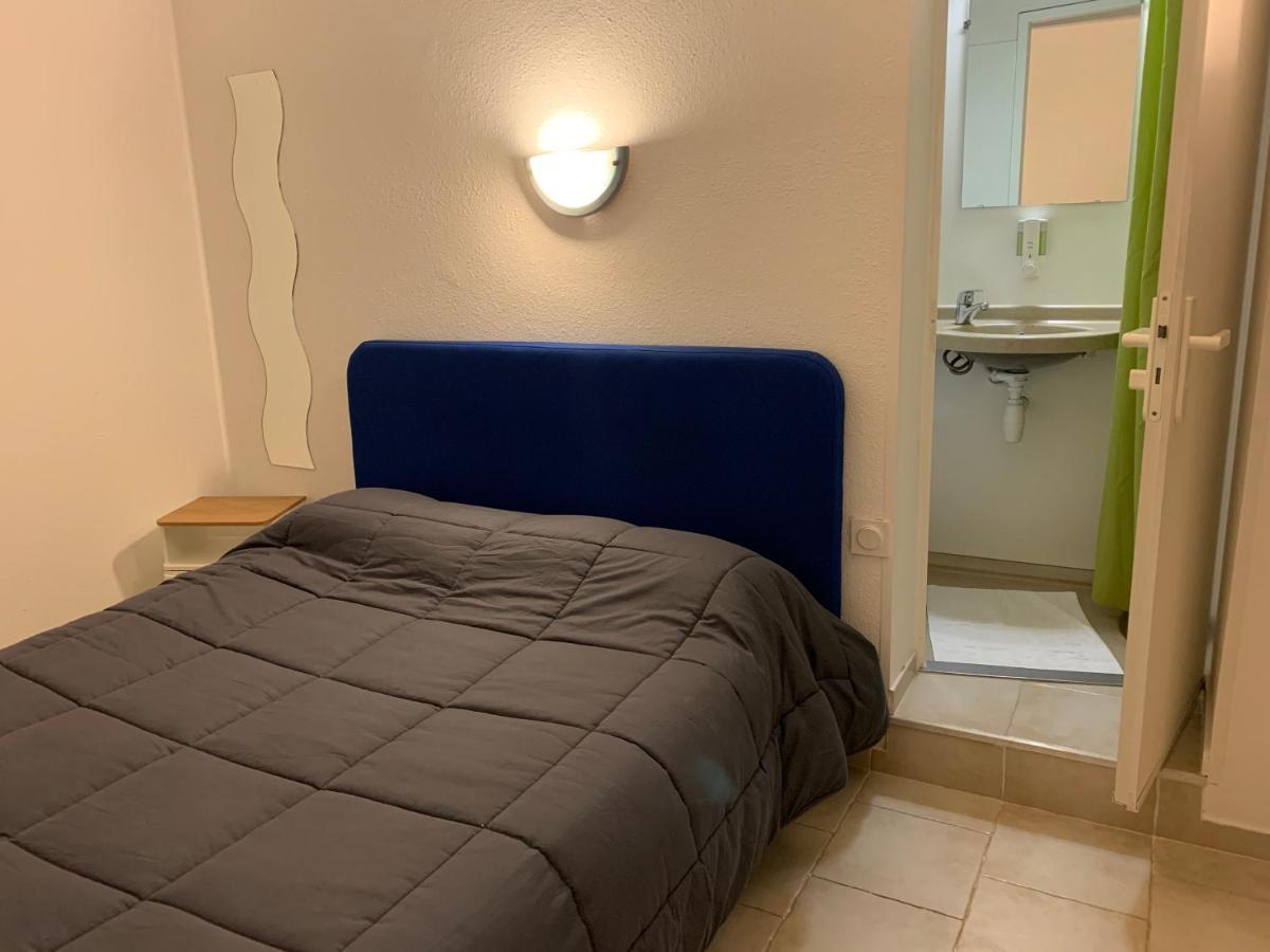 Hotel Macon La Salle Saint-Albain ภายนอก รูปภาพ