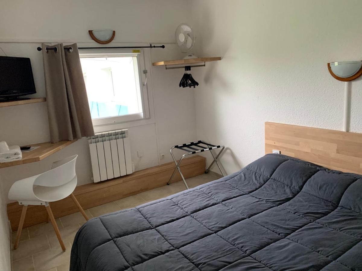 Hotel Macon La Salle Saint-Albain ภายนอก รูปภาพ
